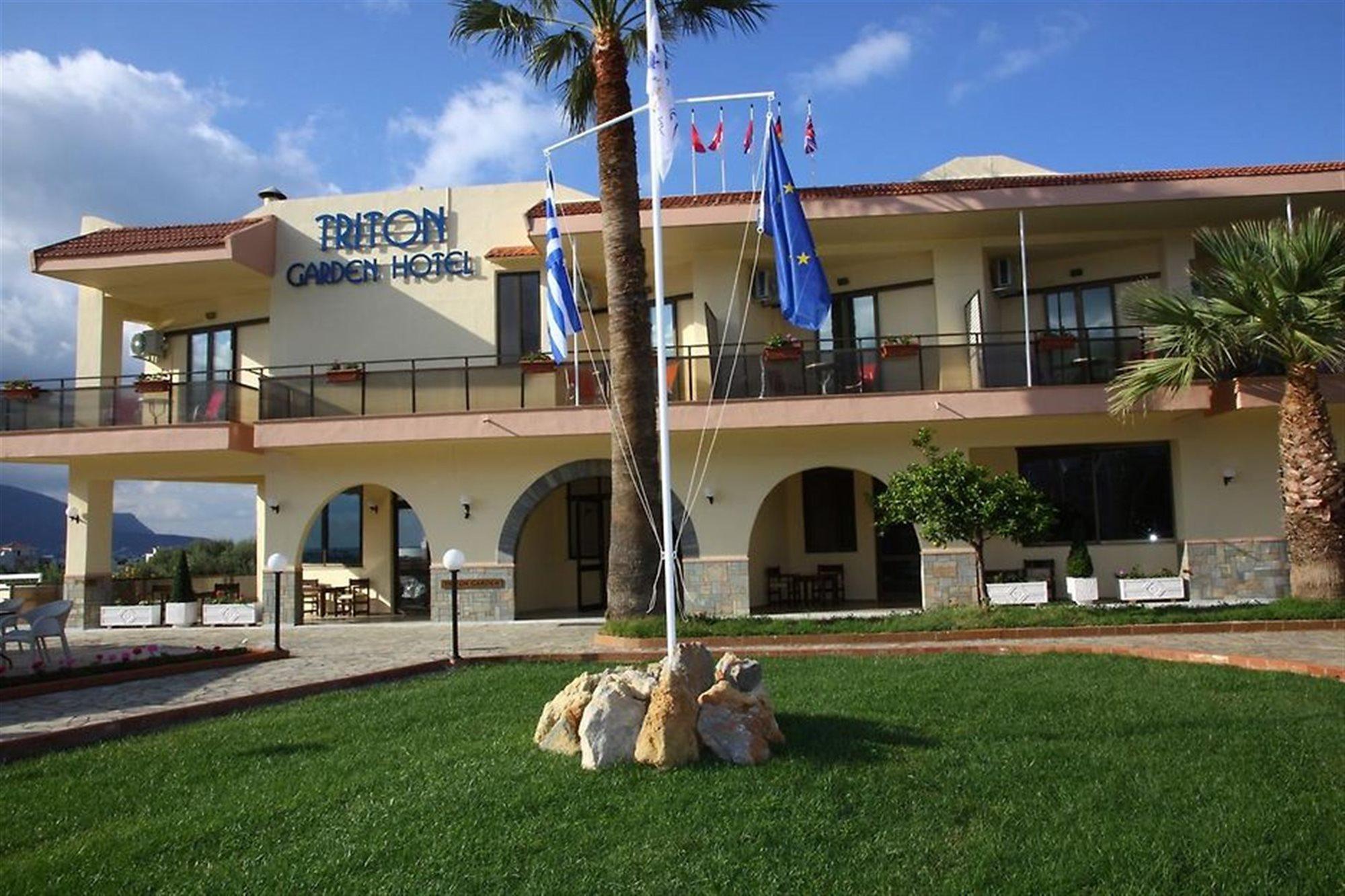 מאליה Triton Garden Hotel מראה חיצוני תמונה