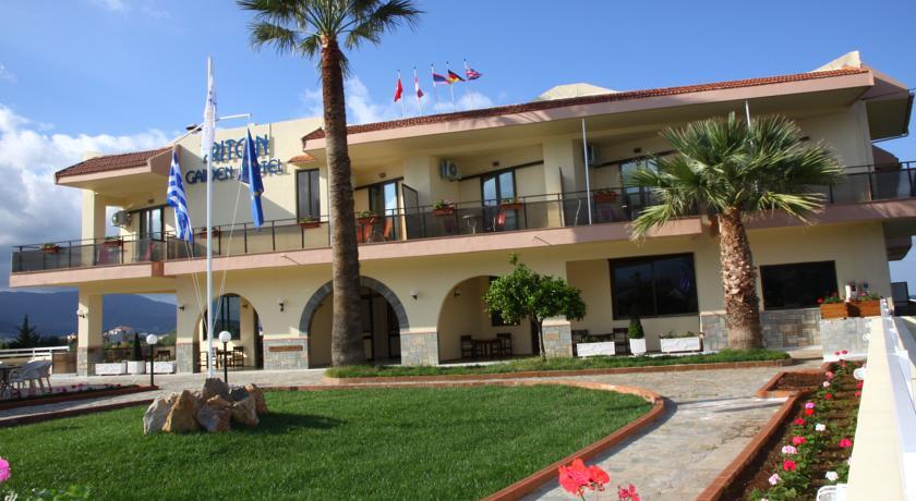 מאליה Triton Garden Hotel מראה חיצוני תמונה